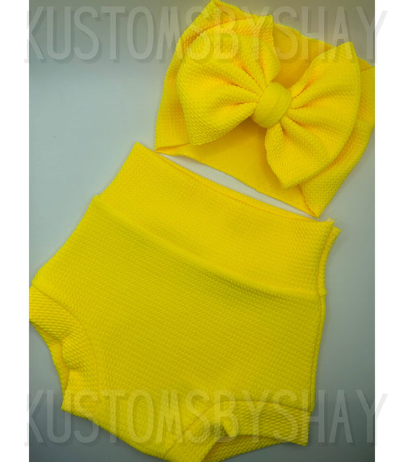 Yellow Bummies, Yellow Bloomers, Baby Bummies, Yellow Diaper Cover, Sunshine Yellow Diaper Cover, Baby Shorts, Bloomers, Yellow Shorts